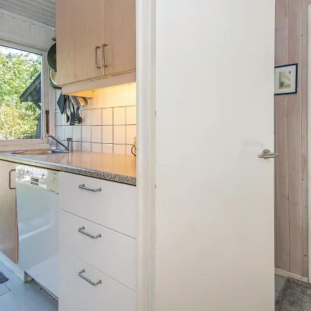 Tatil Evi 8 Person In Knebel