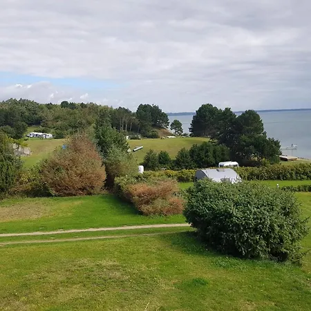 8 Person In Knebel Tatil Evi