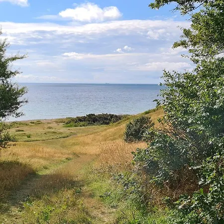 8 Person In Knebel Tatil Evi